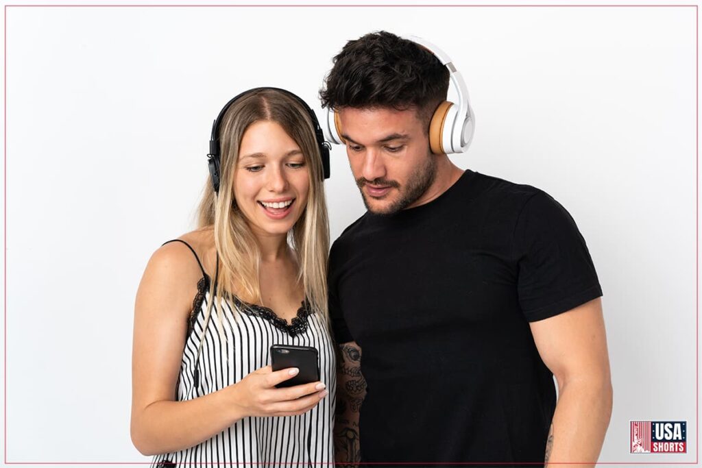 AI Translation Earbuds 2025: Break Language Barriers